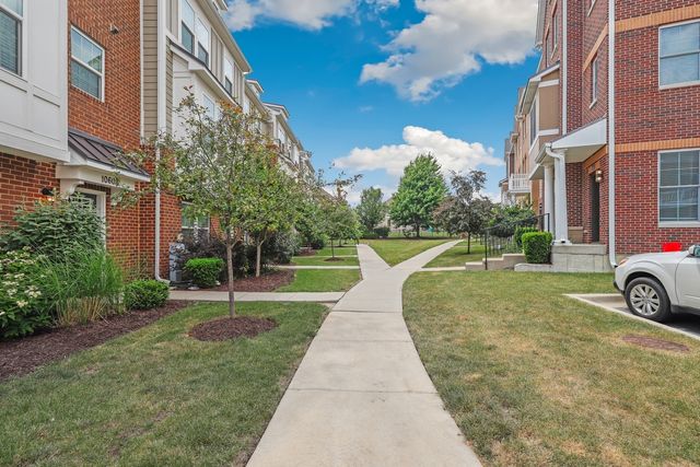 10606 Paige Court, Orland Park, IL 60462