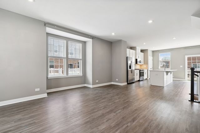 10606 Paige Court, Orland Park, IL 60462