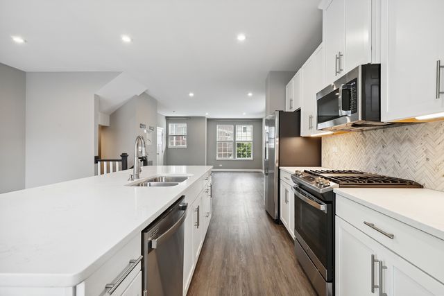 10606 Paige Court, Orland Park, IL 60462