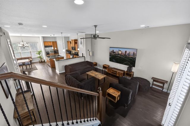 1325 Delano Street, Houston, TX 77003