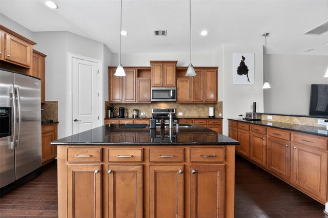 1325 Delano Street, Houston, TX 77003