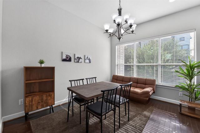 1325 Delano Street, Houston, TX 77003