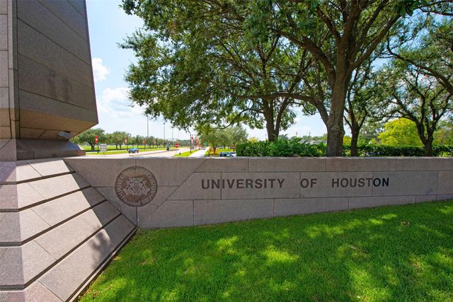 1325 Delano Street, Houston, TX 77003