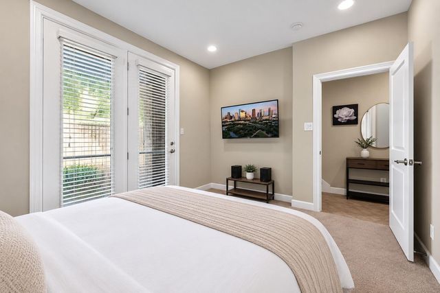 1325 Delano Street, Houston, TX 77003