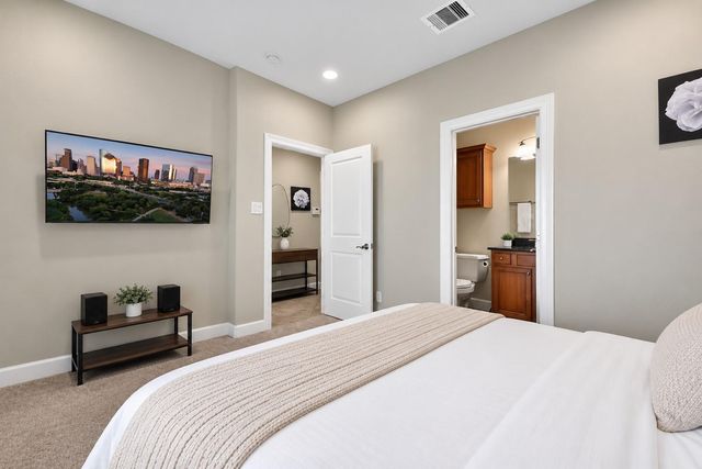 1325 Delano Street, Houston, TX 77003