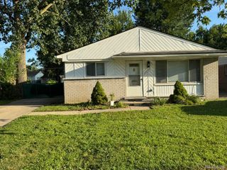 26177 Andover Street, Inkster, MI 48141