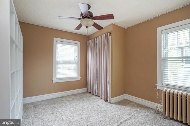 6729 CEDAR AVE, Pennsauken, NJ 08109