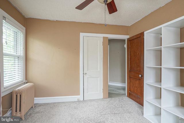 6729 CEDAR AVE, Pennsauken, NJ 08109