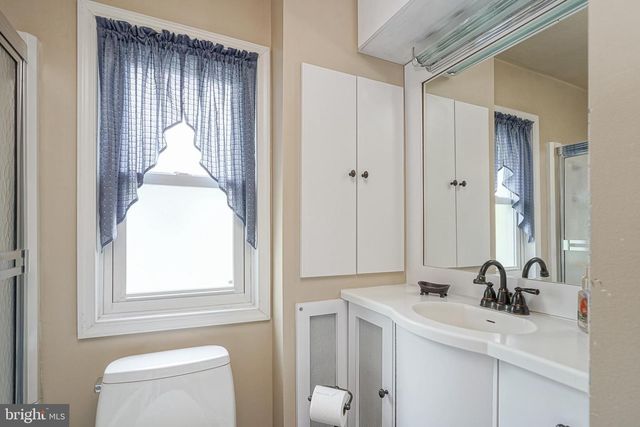 6729 CEDAR AVE, Pennsauken, NJ 08109