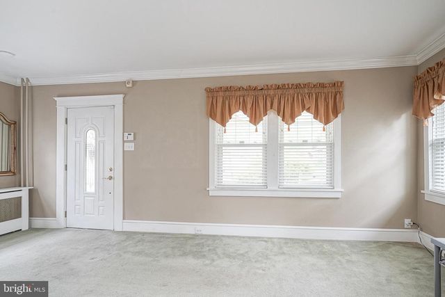 6729 CEDAR AVE, Pennsauken, NJ 08109