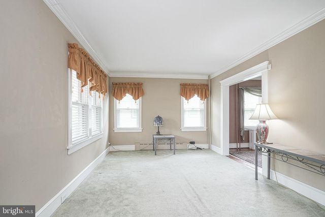 6729 CEDAR AVE, Pennsauken, NJ 08109