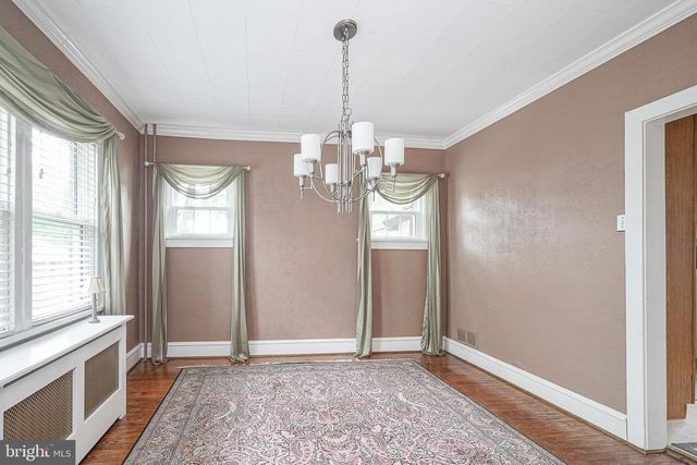 6729 CEDAR AVE, Pennsauken, NJ 08109