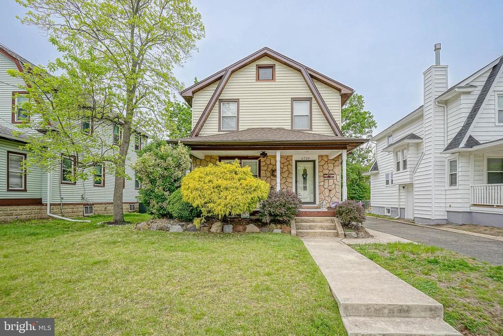 6729 CEDAR AVE, Pennsauken, NJ 08109