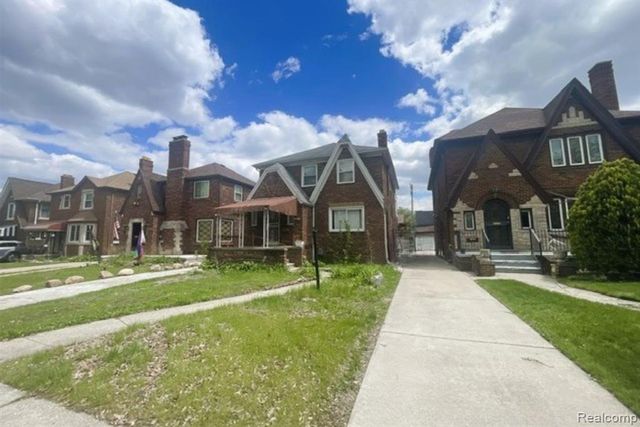 17530 Santa Barbara Drive, Detroit, MI 48221