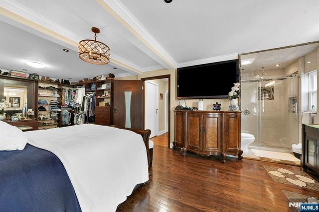 161 Plauderville Avenue, Garfield, NJ 07026