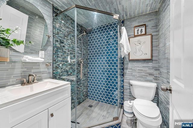 161 Plauderville Avenue, Garfield, NJ 07026
