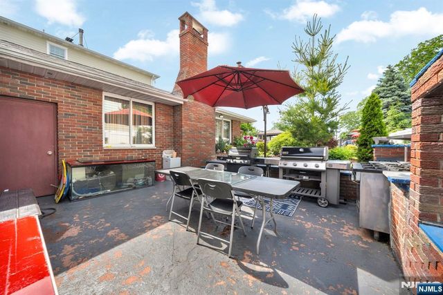 161 Plauderville Avenue, Garfield, NJ 07026