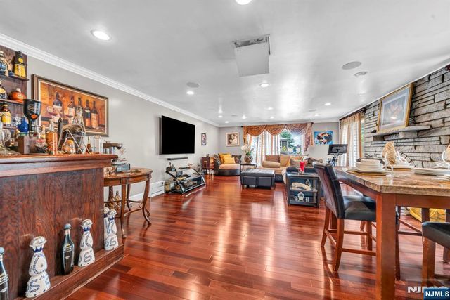 161 Plauderville Avenue, Garfield, NJ 07026