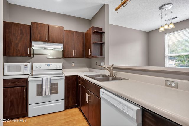 321 S Kerr Avenue Unit 151, Wilmington, NC 28403
