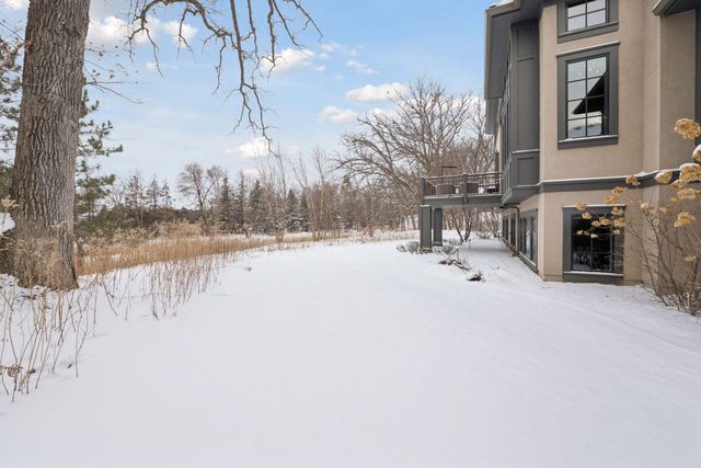425 Carpenters Point, Wayzata, MN 55391