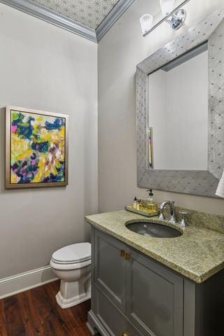 425 Carpenters Point, Wayzata, MN 55391