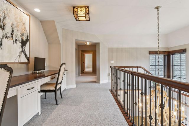 425 Carpenters Point, Wayzata, MN 55391