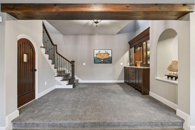 425 Carpenters Point, Wayzata, MN 55391