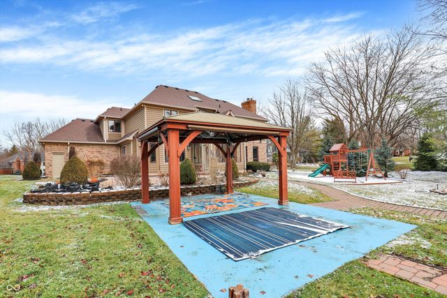 8802 Worthington Court, Indianapolis, IN 46278