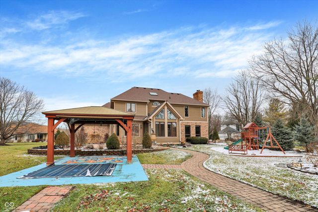 8802 Worthington Court, Indianapolis, IN 46278