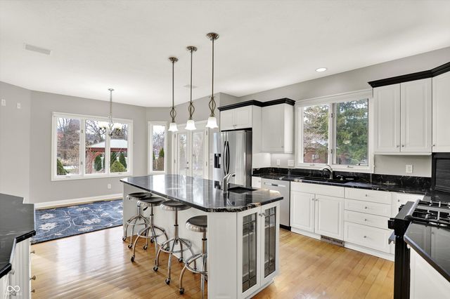 8802 Worthington Court, Indianapolis, IN 46278