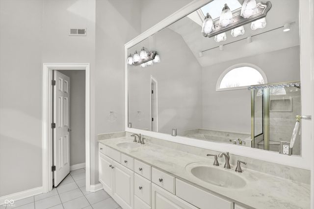 8802 Worthington Court, Indianapolis, IN 46278