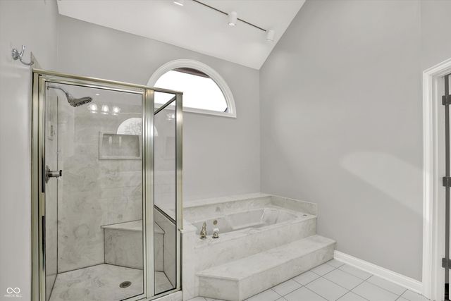 8802 Worthington Court, Indianapolis, IN 46278