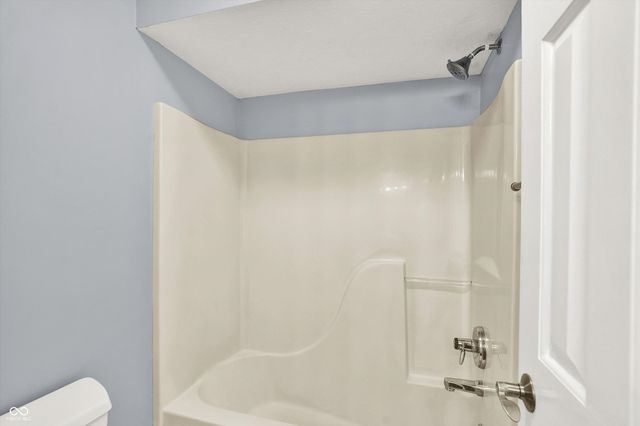 8802 Worthington Court, Indianapolis, IN 46278