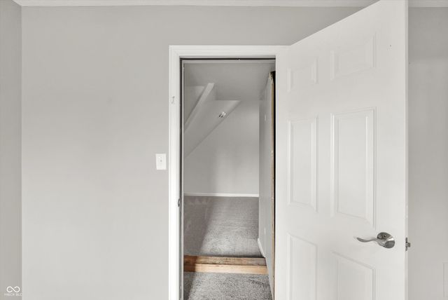 8802 Worthington Court, Indianapolis, IN 46278