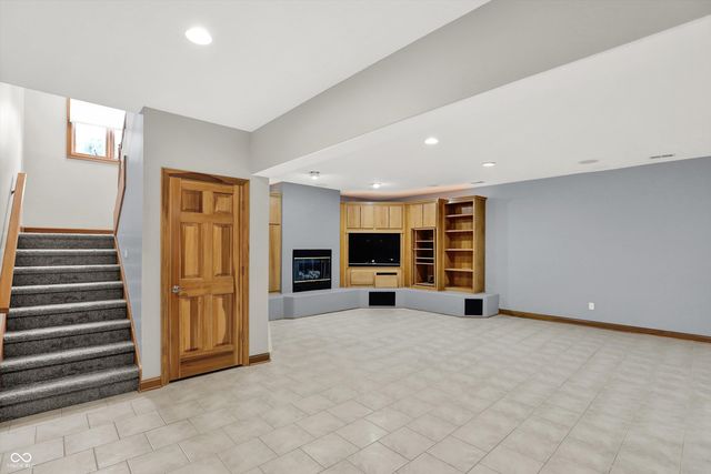 8802 Worthington Court, Indianapolis, IN 46278