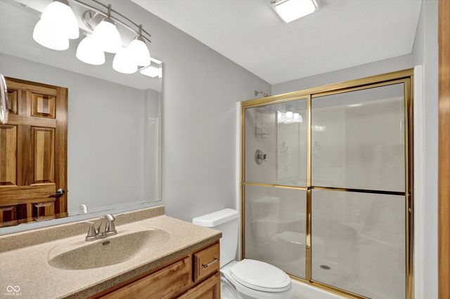 8802 Worthington Court, Indianapolis, IN 46278