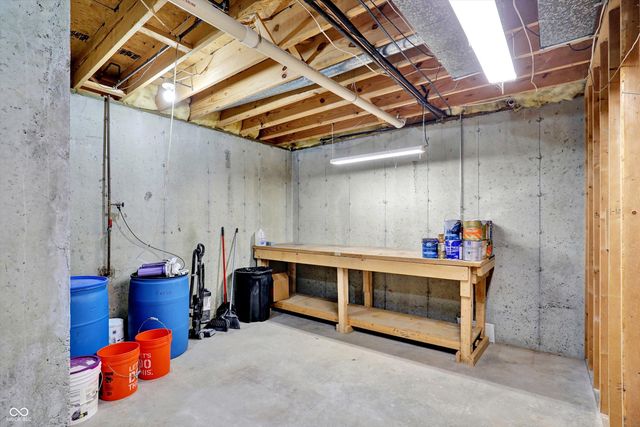 8802 Worthington Court, Indianapolis, IN 46278