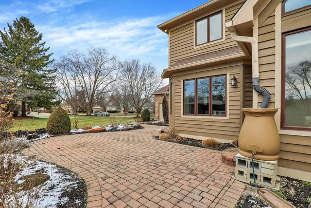 8802 Worthington Court, Indianapolis, IN 46278