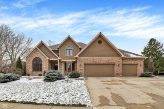 8802 Worthington Court, Indianapolis, IN 46278