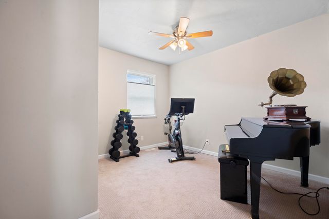 1029 Red Bud Drive, Grove, OK 74344