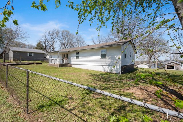 1029 Red Bud Drive, Grove, OK 74344