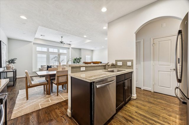 1216 Sampson Street, Houston, TX 77003