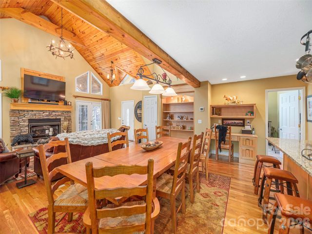 90 Lionheart Lane, Maggie Valley, NC 28751
