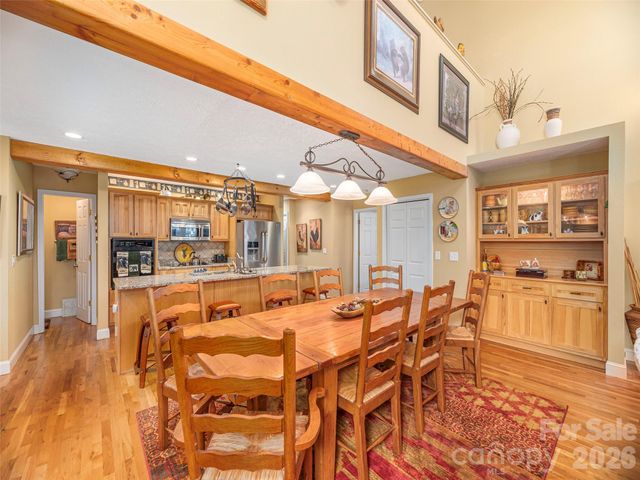 90 Lionheart Lane, Maggie Valley, NC 28751