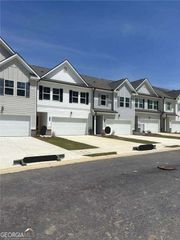 6364 Sundowner Place 109, South Fulton, GA 30331