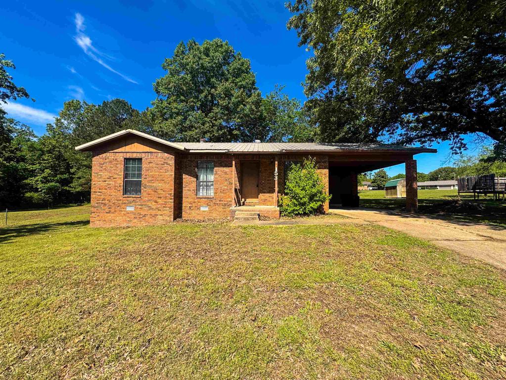 153 Sara Circle, Ash Flat, AR 72513