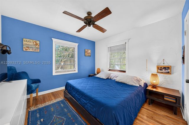 1103 NE 118th St, Biscayne Park, FL 33161