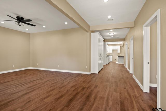 517 7th, Mt Pleasant, TX 75455