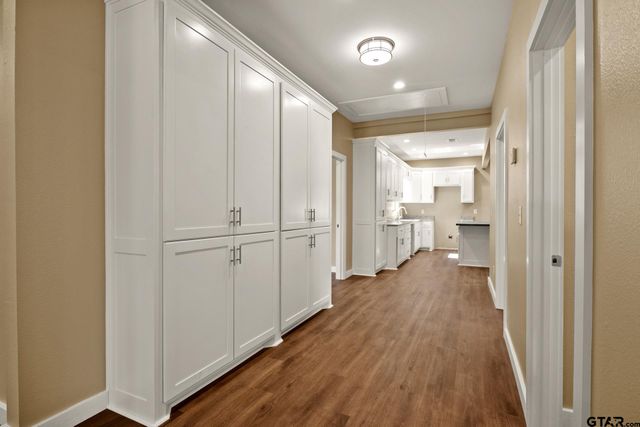 517 7th, Mt Pleasant, TX 75455