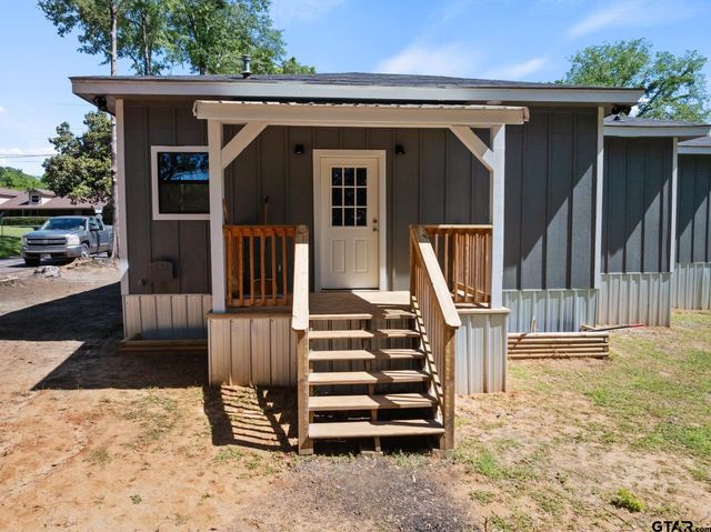 517 7th, Mt Pleasant, TX 75455